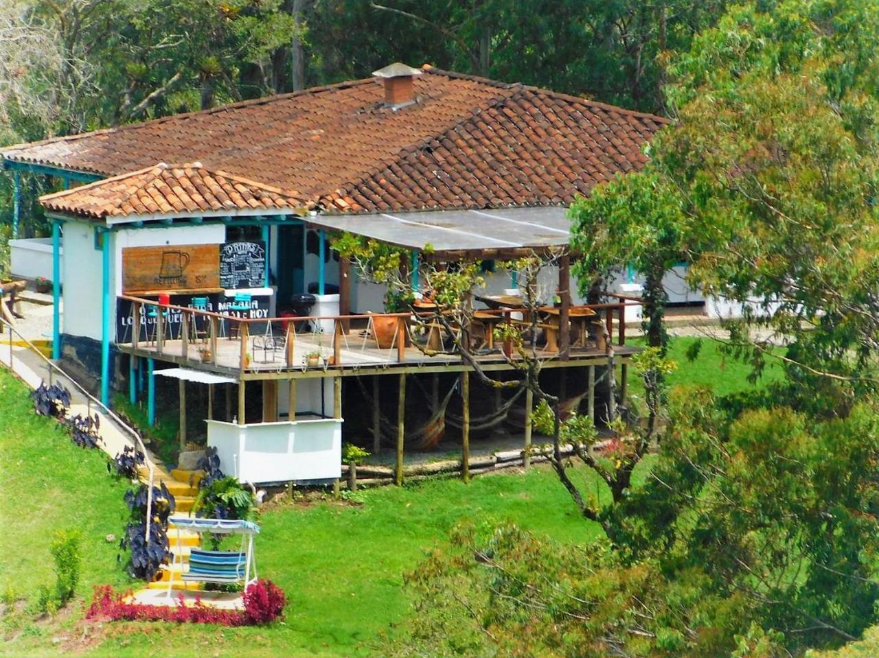 Bacoa Hostel Guatapé Kültér fotó