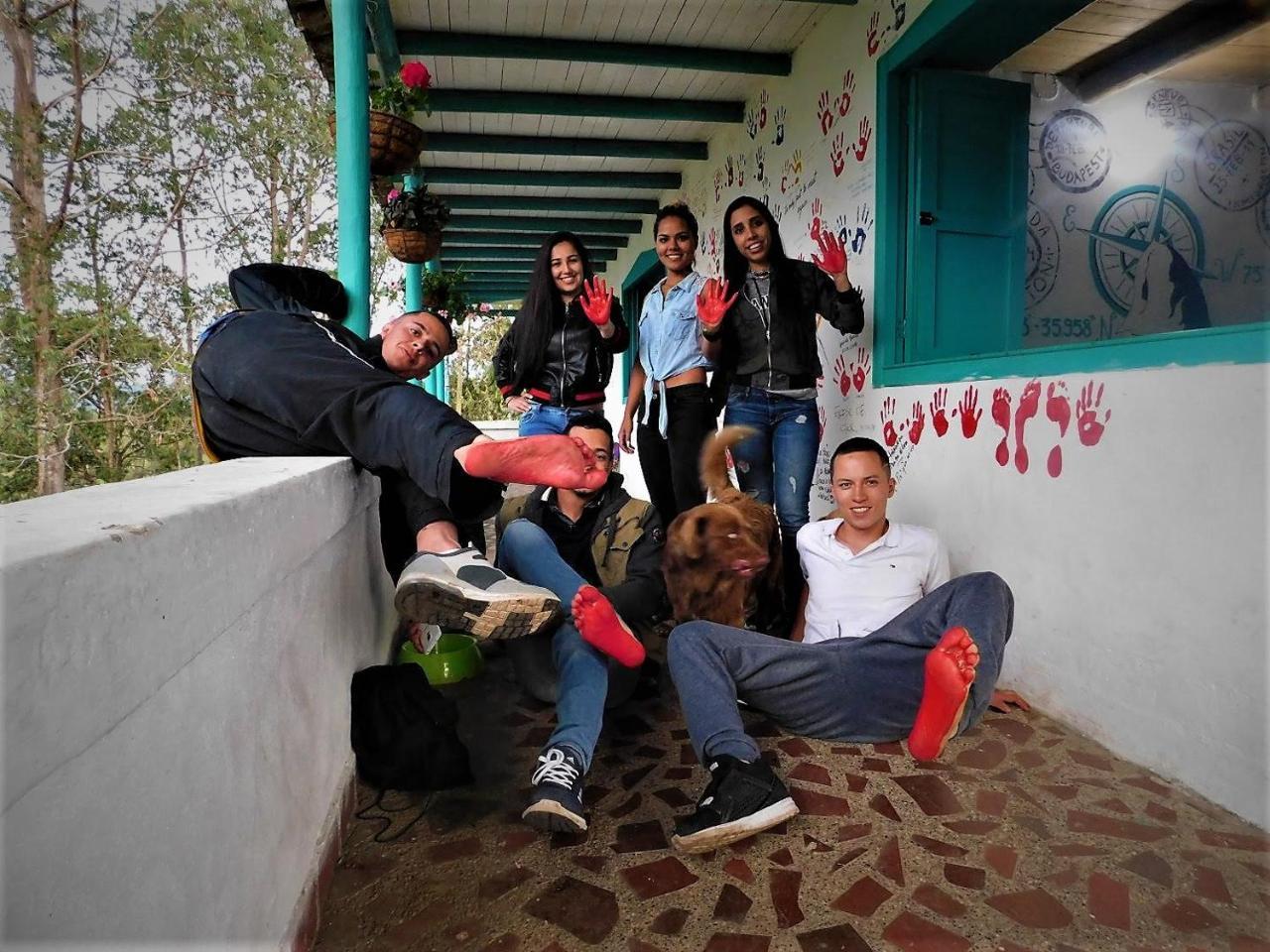 Bacoa Hostel Guatapé Kültér fotó